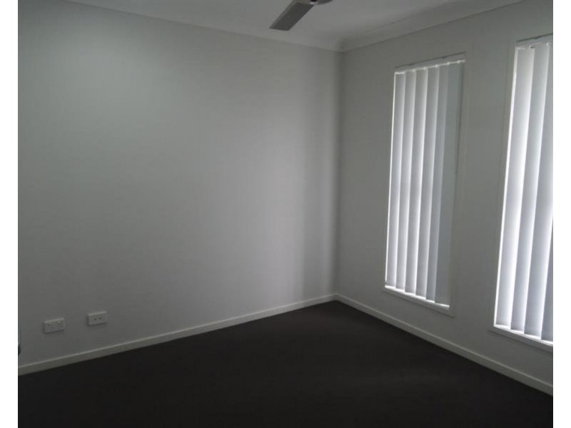 3 Sunstone Avenue, Pimpama QLD 4209