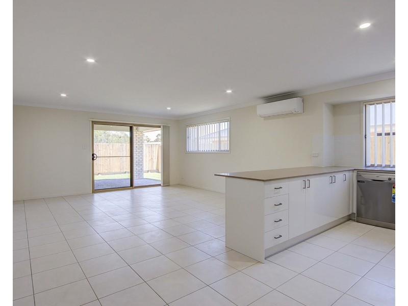 16 Steves Way, Coomera QLD 4209