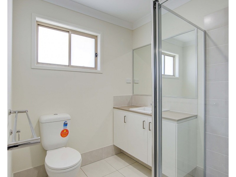 16 Steves Way, Coomera QLD 4209