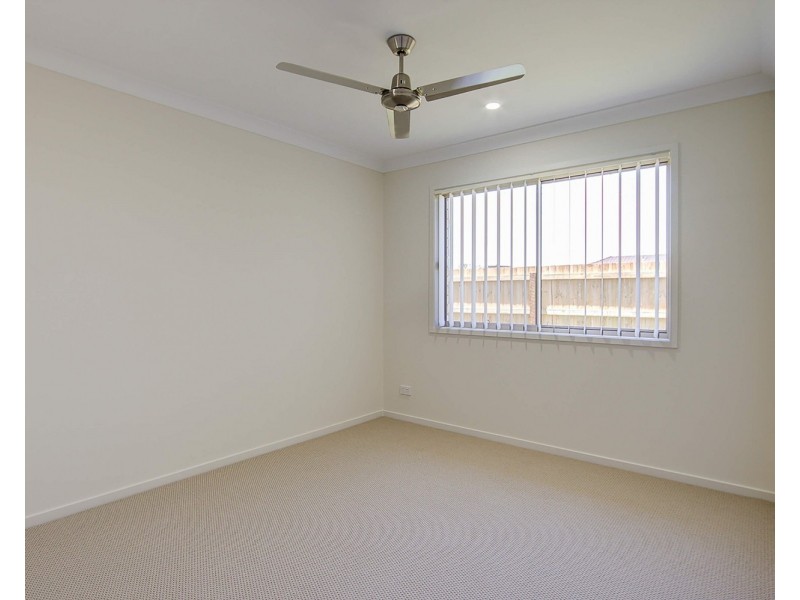 16 Steves Way, Coomera QLD 4209