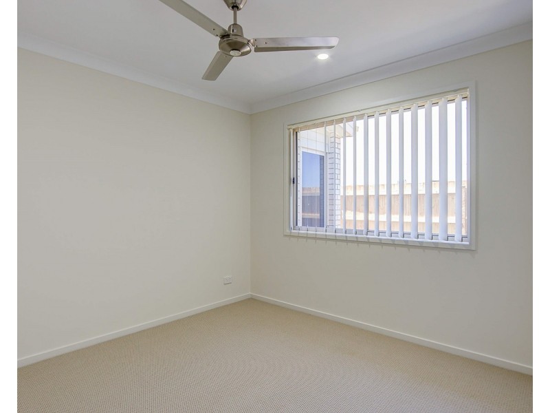 16 Steves Way, Coomera QLD 4209