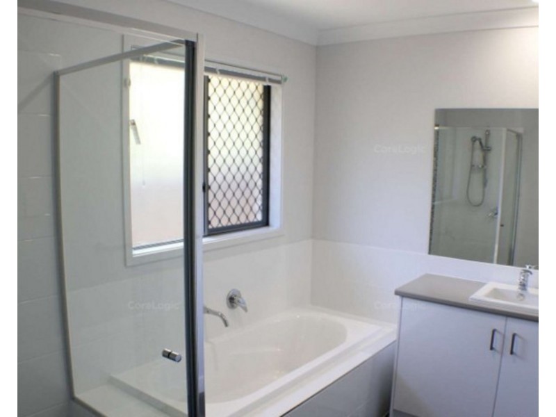 9 Chrome Drive, Pimpama QLD 4209