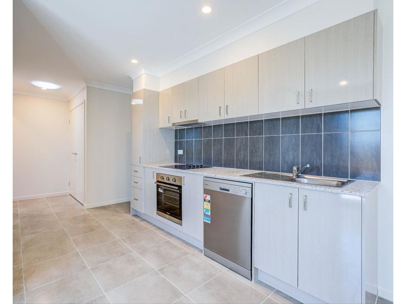 2/48 Merino Street, Park Ridge QLD 4125