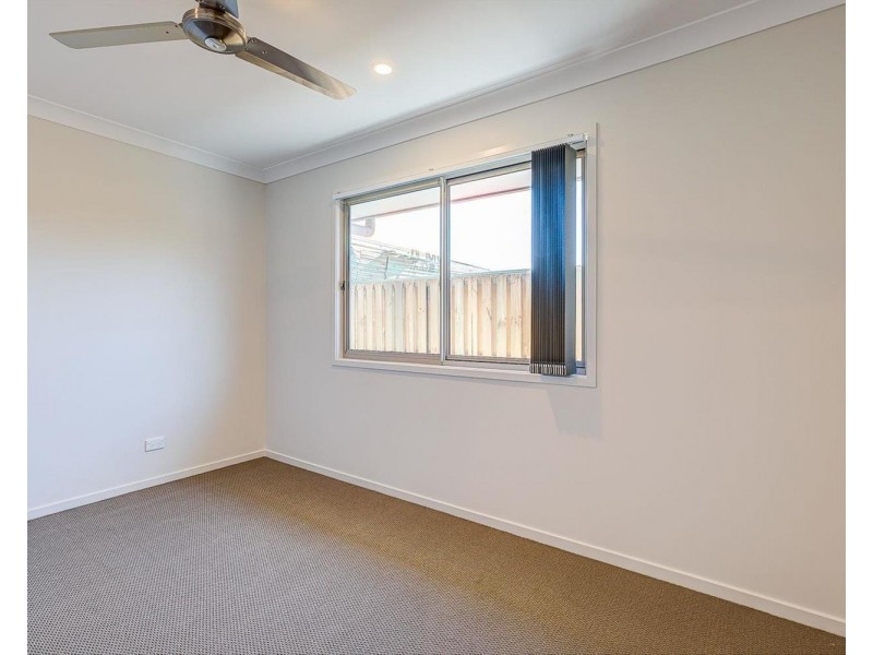 2/48 Merino Street, Park Ridge QLD 4125
