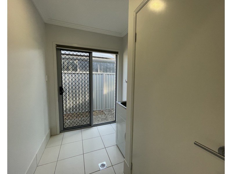 3 Bulgari Crescent, Hope Island QLD 4212