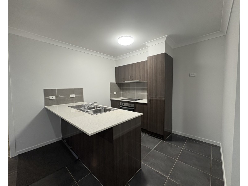 52 Fountain Street, Pimpama QLD 4209