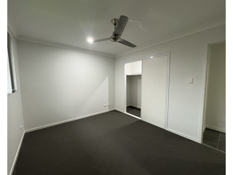 52 Fountain Street, Pimpama QLD 4209