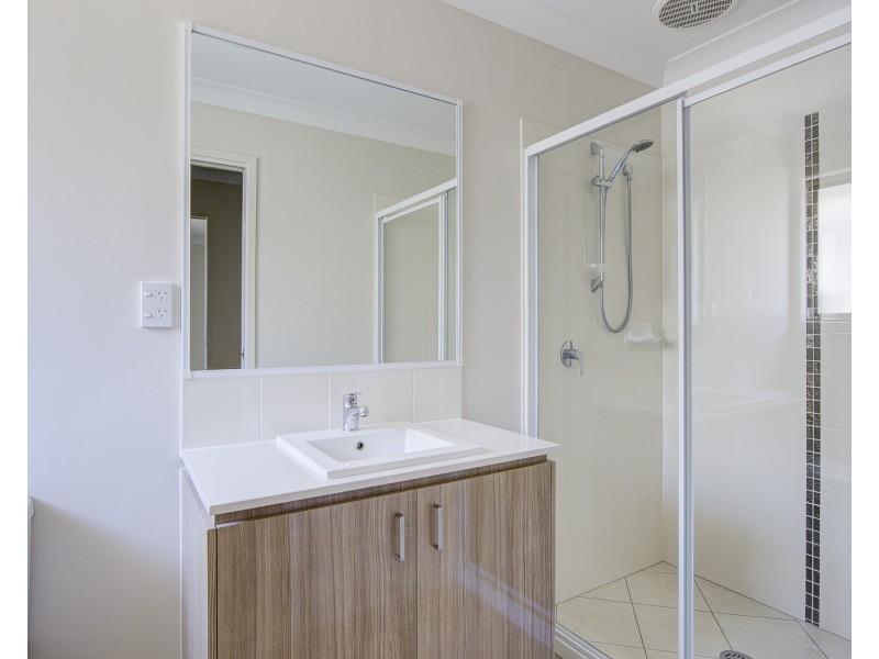 21 Dysart Drive, Holmview QLD 4207