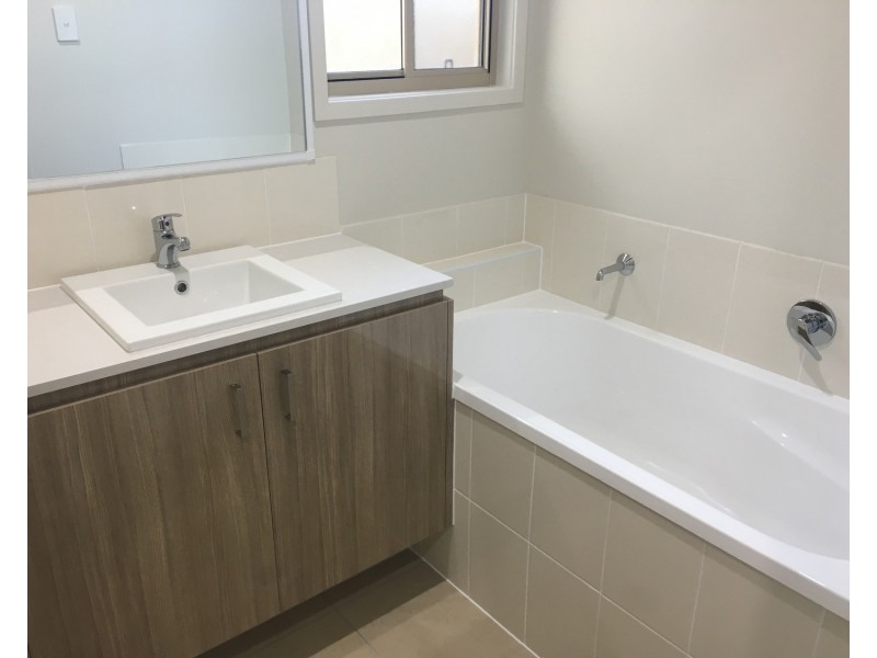 90A Dixon Drive, Pimpama QLD 4209