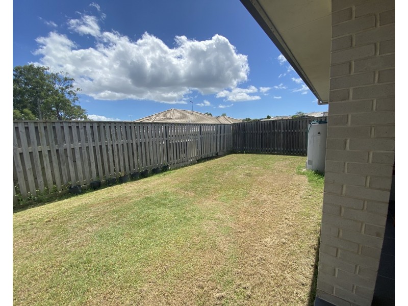 169 Dixon Drive, Pimpama QLD 4209