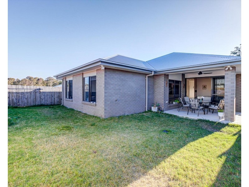 88 Cavanagh Drive, Logan Reserve QLD 4133