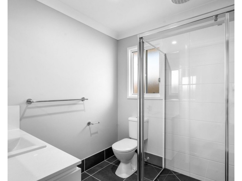 2/9 Sheepdog Road, Park Ridge QLD 4125