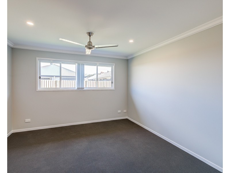 16 Aspen Circuit, Logan Reserve QLD 4133
