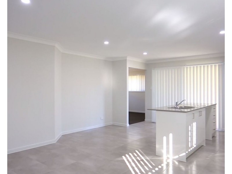 36 Dysart Drive, Holmview QLD 4207