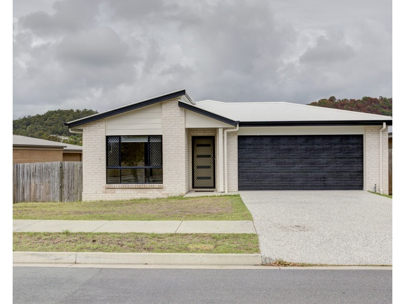 45 Macintyre Parade, Pacific Pines QLD 4211