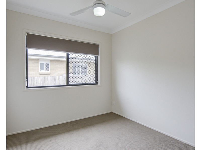 45 Macintyre Parade, Pacific Pines QLD 4211