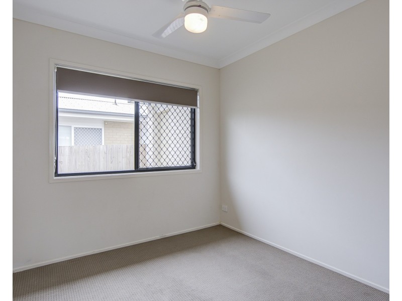 45 Macintyre Parade, Pacific Pines QLD 4211