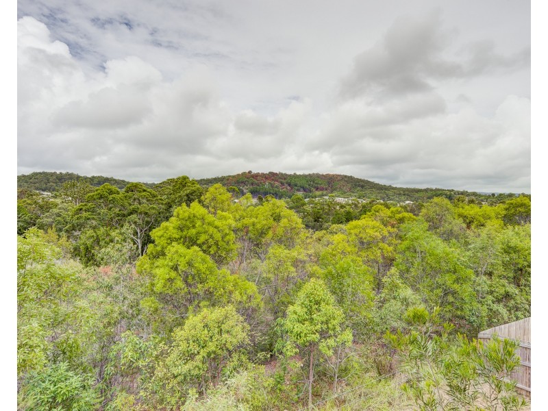 45 Macintyre Parade, Pacific Pines QLD 4211