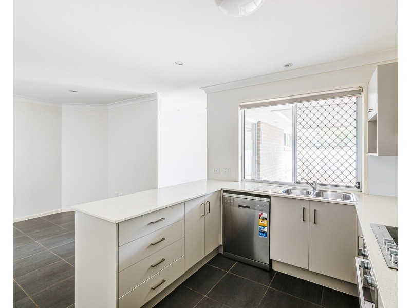 35 Byng Road, Birkdale QLD 4159