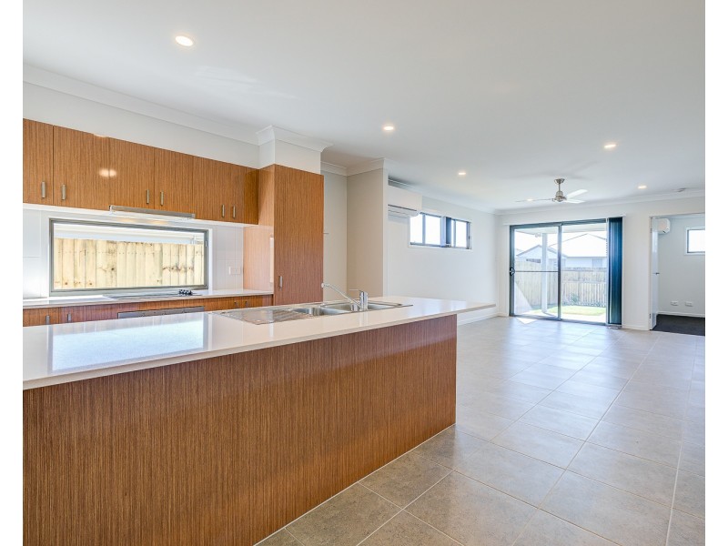 1/36 Pelham Street, Logan Reserve QLD 4133