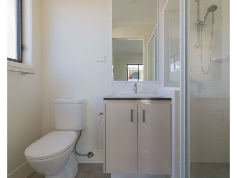 5 Leabrook Place, Pimpama QLD 4209