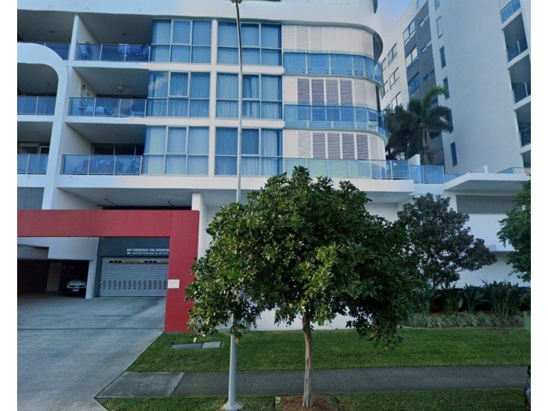 919/19 Imperial Parade, Labrador QLD 4215