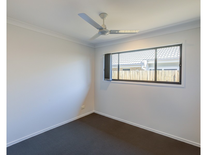 21 Raven Court, Park Ridge QLD 4125