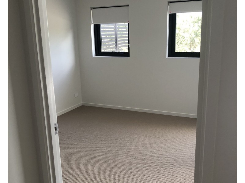 3111/4 Oaky Creek Road, Coomera QLD 4209