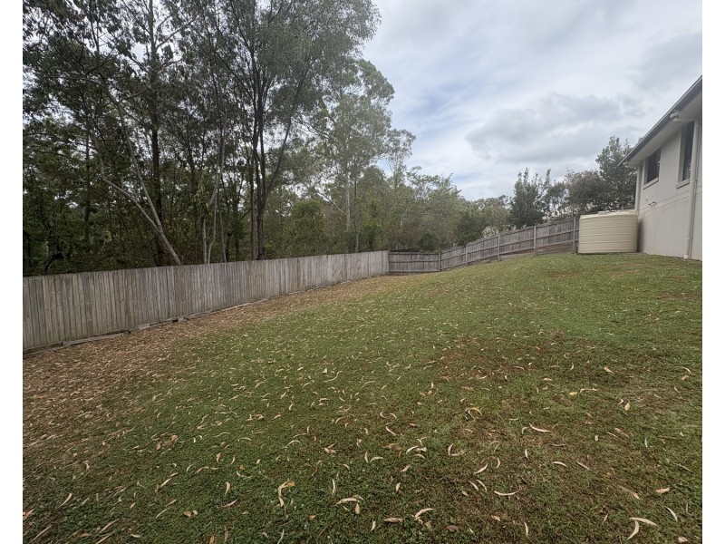 7 Conlan Court, Oxenford QLD 4210