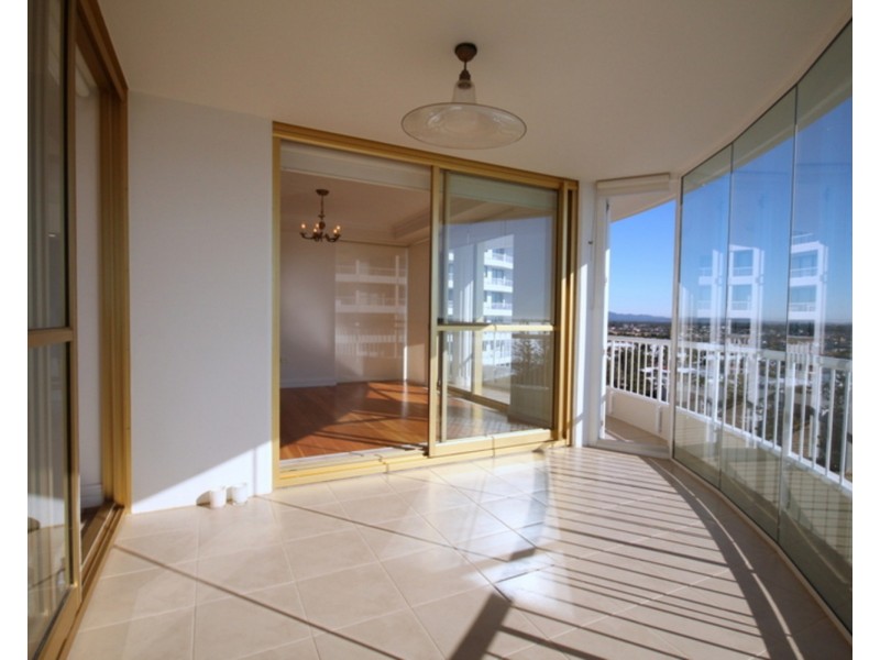21/19 Oatland Esplanade, Runaway Bay QLD 4216