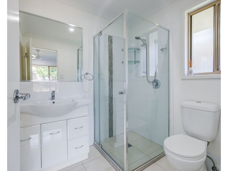 1/6 Cress Court, Pimpama QLD 4209