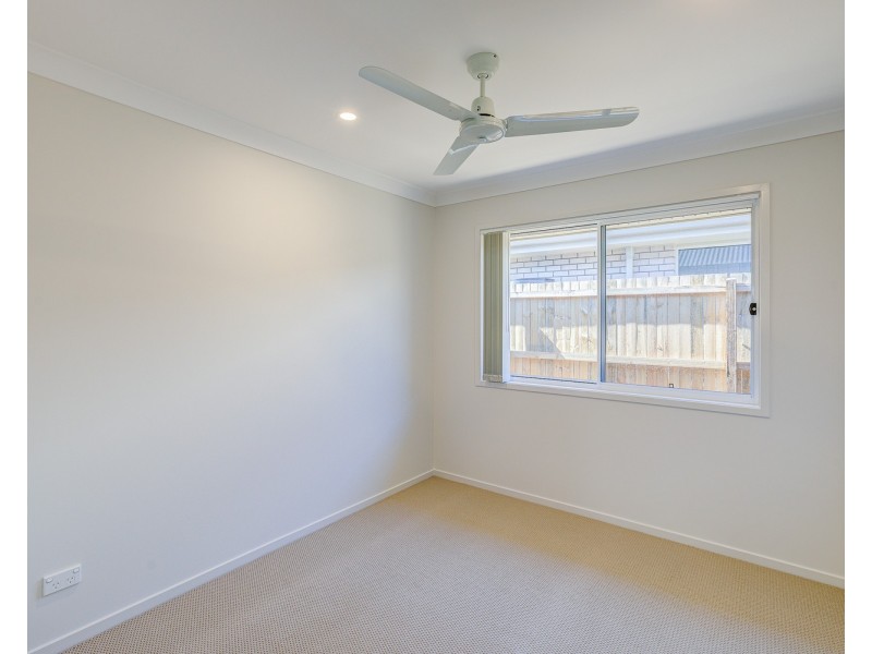 24 Raven Court, Park Ridge QLD 4125