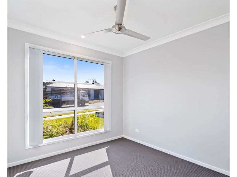 1/9 Sheepdog Road, Park Ridge QLD 4125