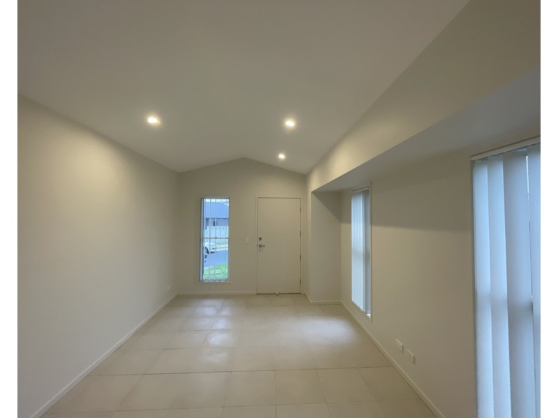 2 Mallow Court, Collingwood Park QLD 4301