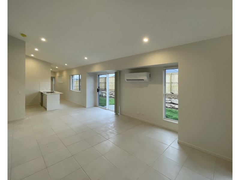 2 Mallow Court, Collingwood Park QLD 4301