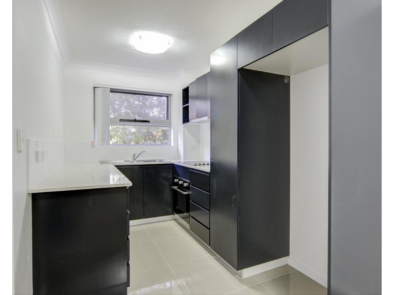 5/14-16 Proud Street, Labrador QLD 4215