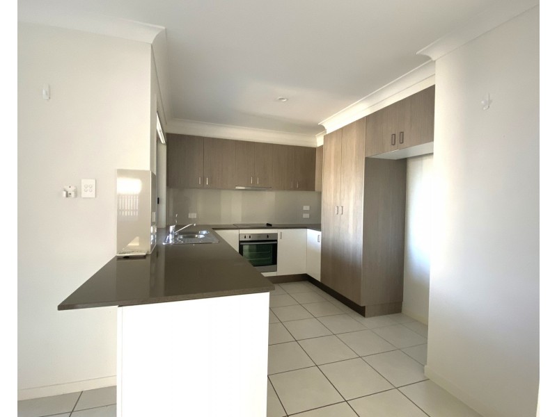 45 Charles Avenue, Pimpama QLD 4209