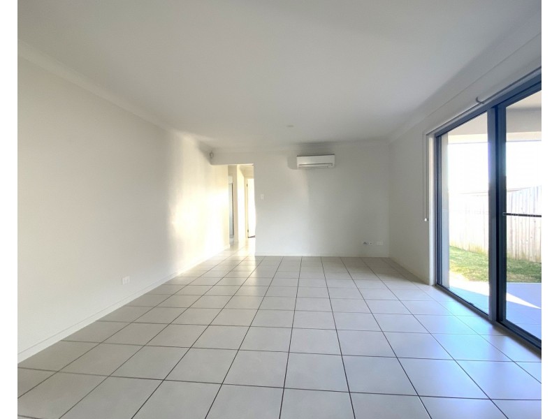 45 Charles Avenue, Pimpama QLD 4209