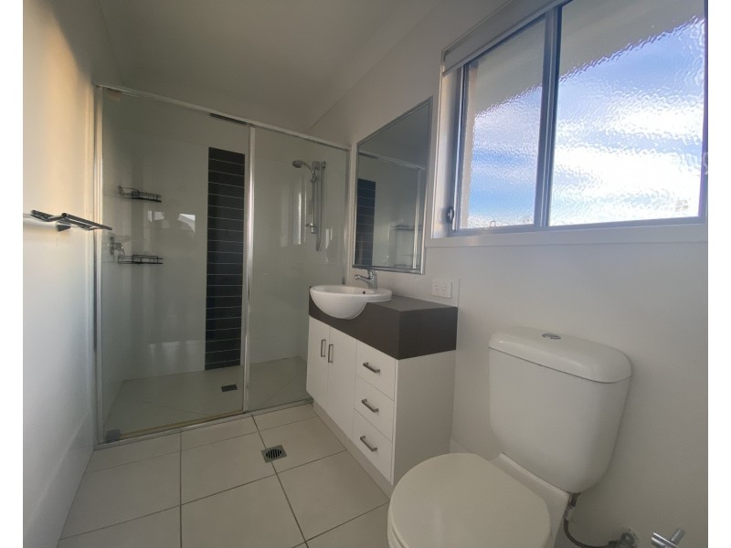 45 Charles Avenue, Pimpama QLD 4209