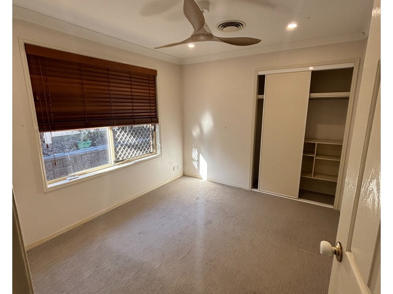 75 Greenacre Drive, Parkwood QLD 4214