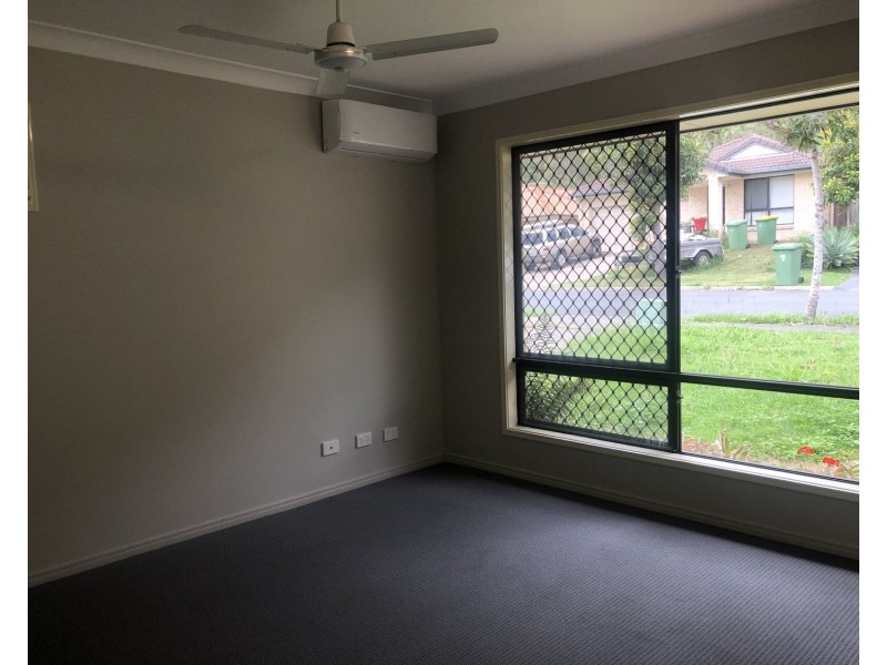 29 Mossman Parade, Waterford QLD 4133