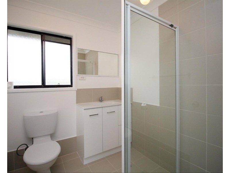2/31 Defiance Road, Woodridge QLD 4114