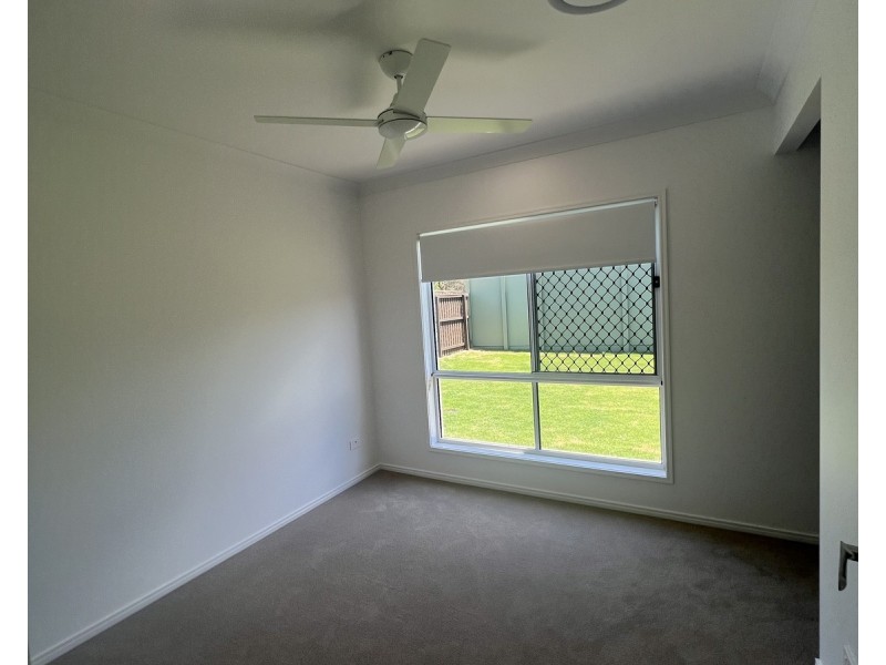 96 Blossom Circuit, Deebing Heights QLD 4306