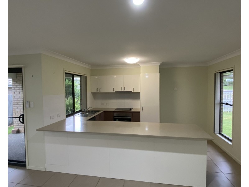12 Sunstone Avenue, Pimpama QLD 4209
