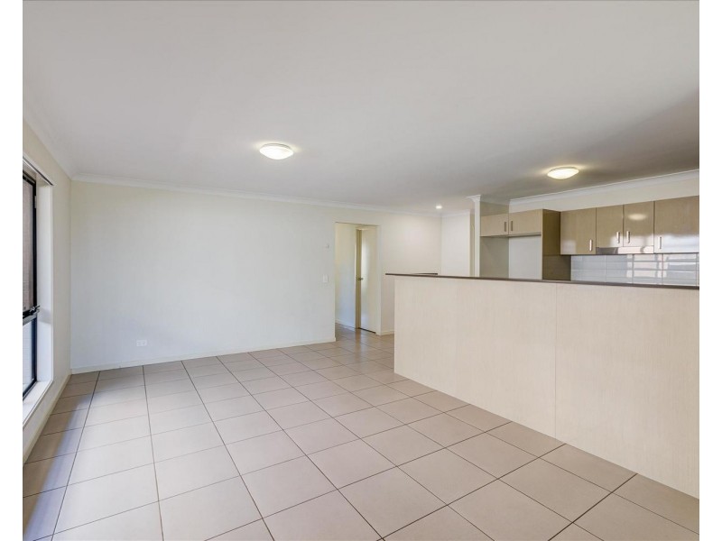 7 Milbrook Crescent, Pimpama QLD 4209