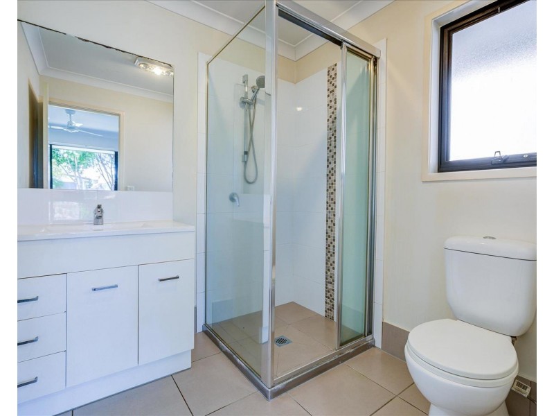 7 Milbrook Crescent, Pimpama QLD 4209