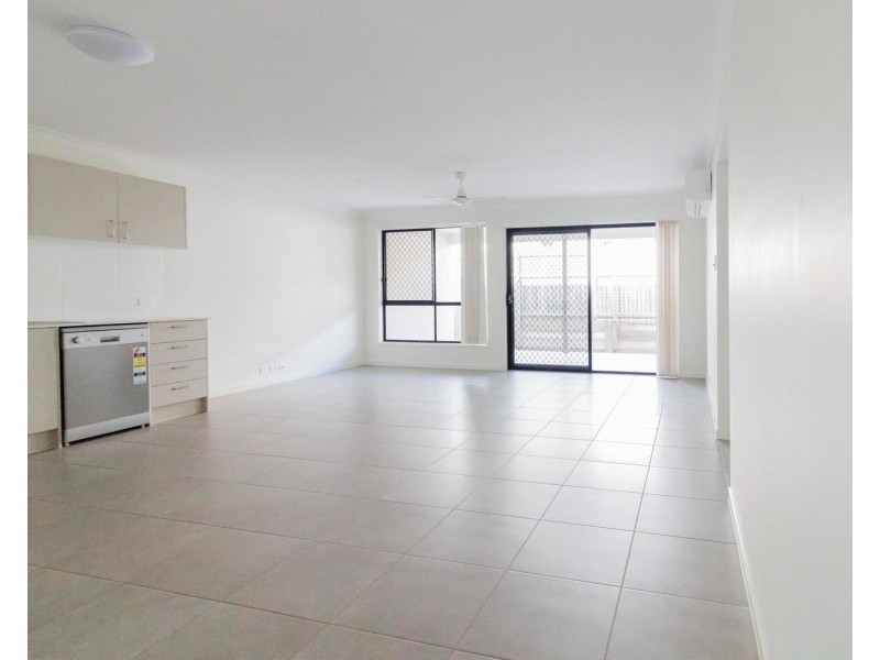 2 Nash Street, Pimpama QLD 4209