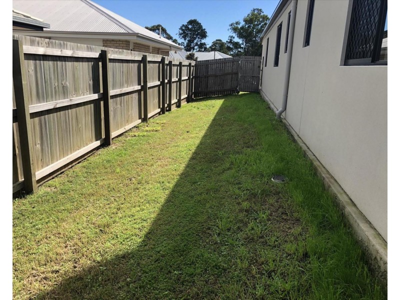 2 Nash Street, Pimpama QLD 4209