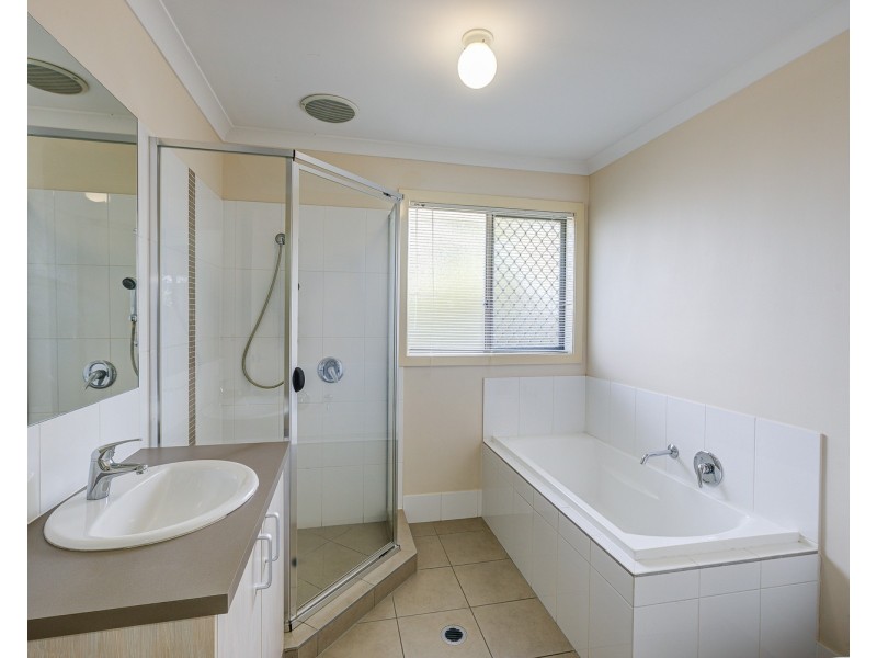19 Parkview Street, Bahrs Scrub QLD 4207