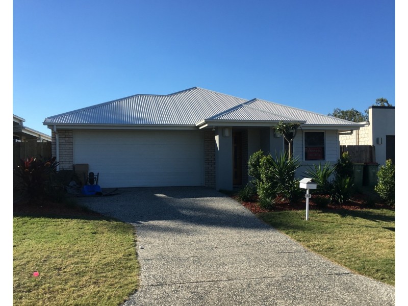 12 Richmond Street, Pimpama QLD 4209